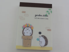 Cute Kawaii Mind Wave Hedgehog Garden Time Mini Notepad / Memo Pad - Stationery Design Writing Collection
