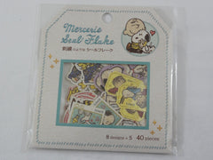 Cute Kawaii Peanuts Snoopy Flake Stickers Sack - for Journal Agenda Planner Scrapbooking Craft