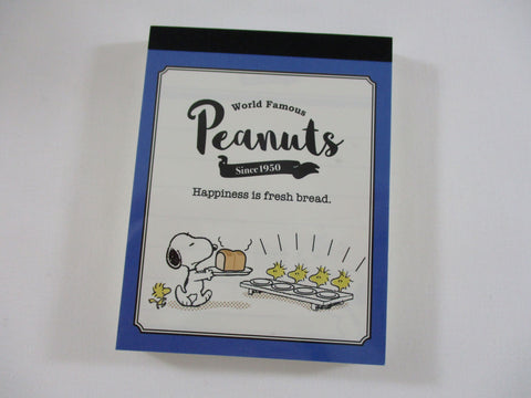 Cute Kawaii Peanuts Snoopy Mini Notepad / Memo Pad Kamio - S Happiness is Fresh Bread - Stationery Designer Paper Collection