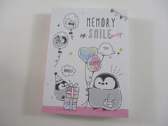 Cute Kawaii Q-Lia Penguin Memory of Smile Mini Notepad / Memo Pad - Stationery Design Writing Paper Collection